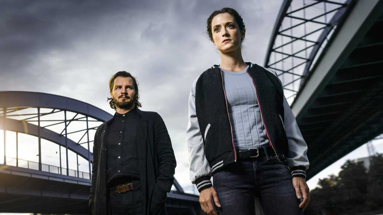 FR - Faster Than Fear (2021) (DE) 0