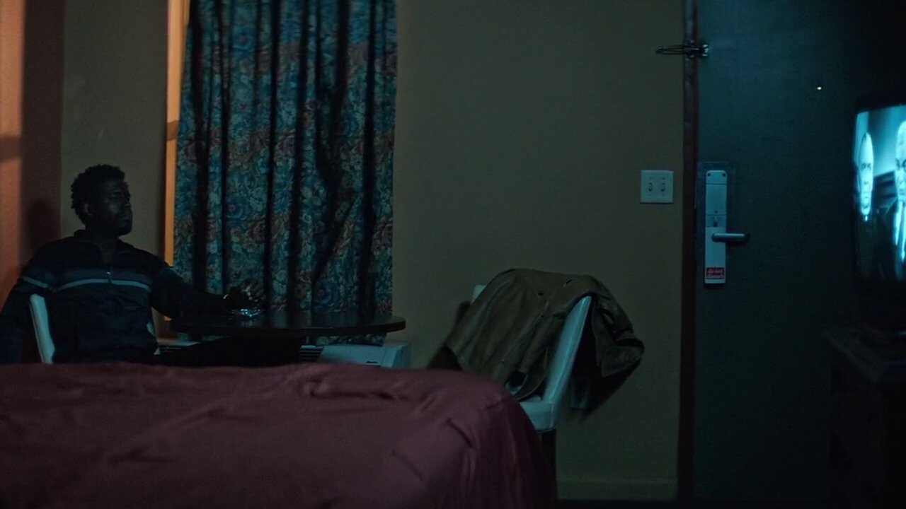 The Ghost Who Walks 0
