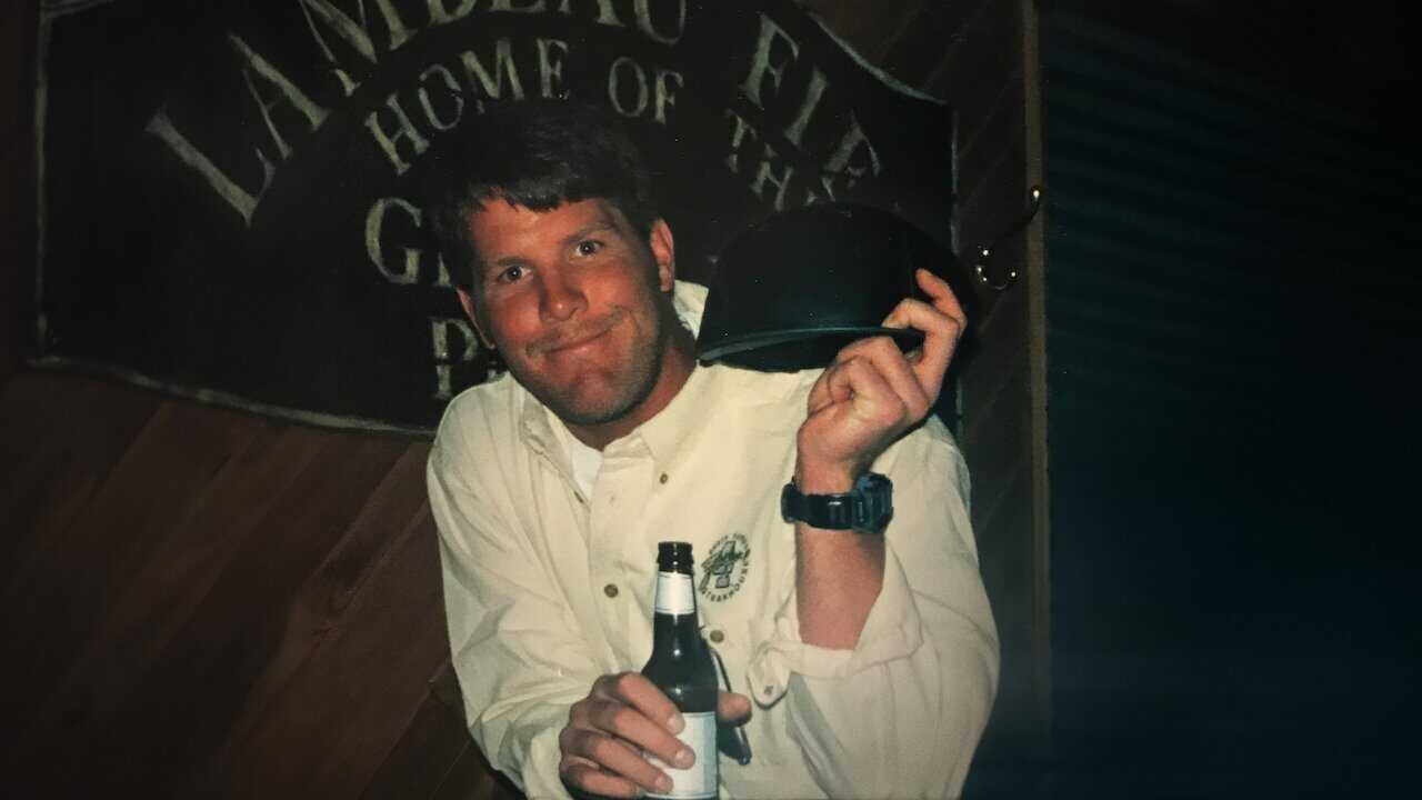 Untold: The Fall of Favre 0
