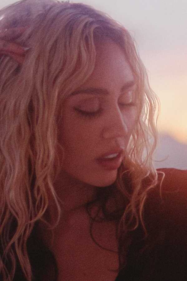 Miley Cyrus – Endless Summer Vacation (Backyard Sessions) (2023) 0