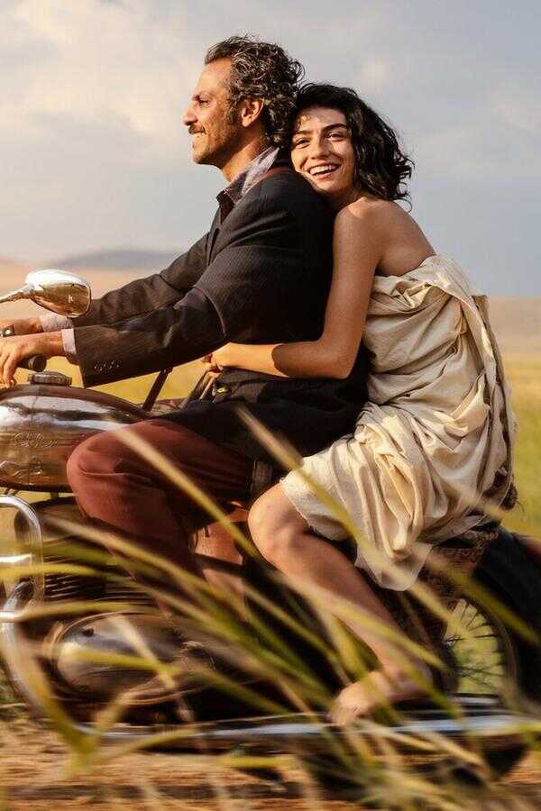 Heartsong (2022) 0