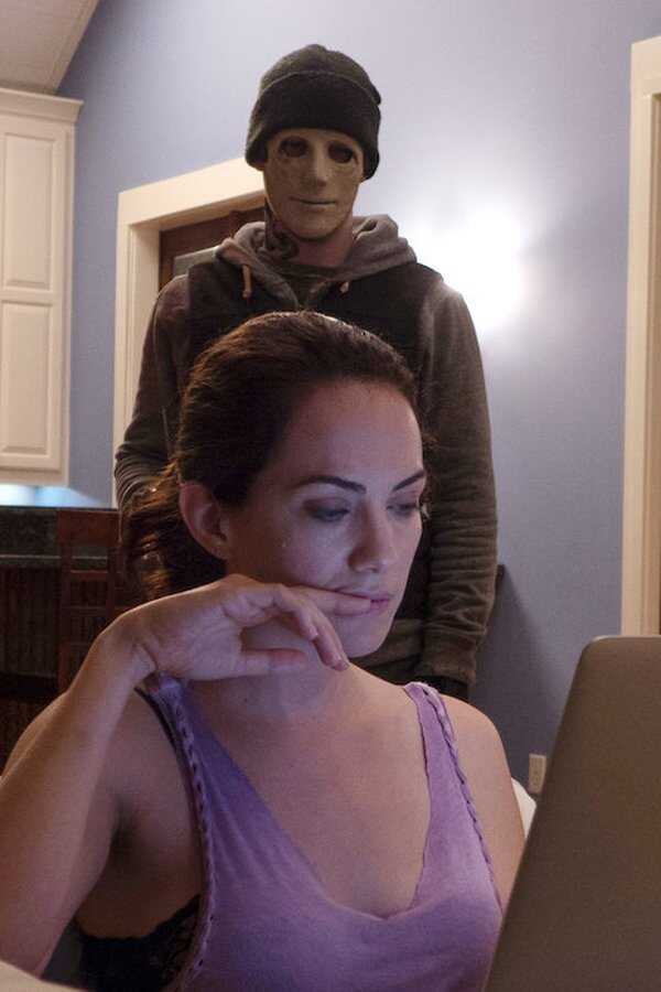 Hush (2016) 0