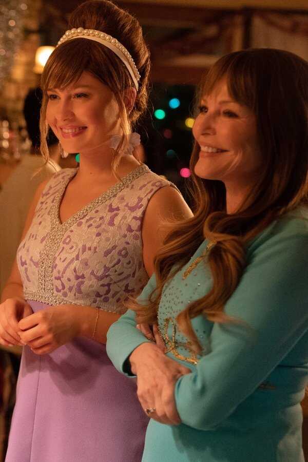 A Christmas for the Ages (2023) 0