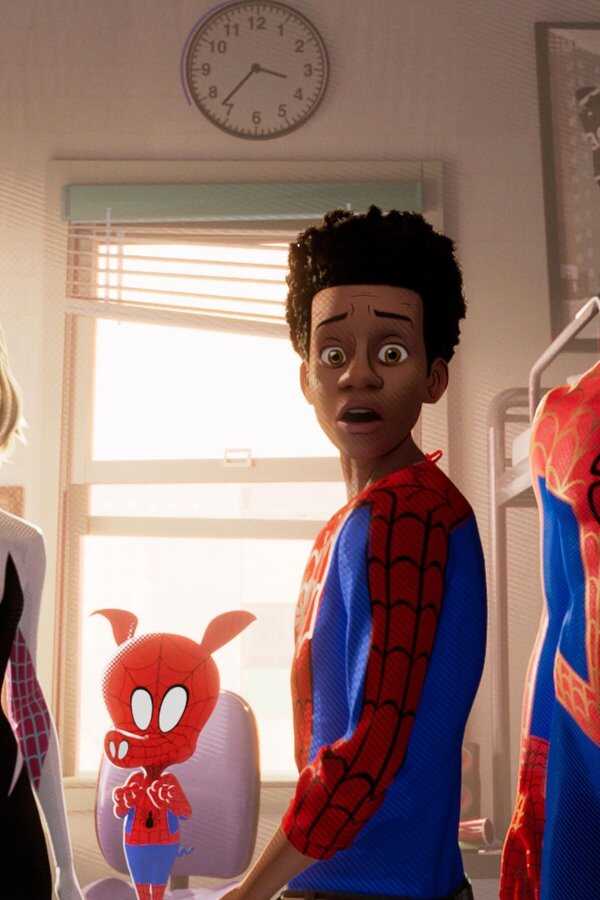 Spider-Man: Un nuevo universo (2018) 0