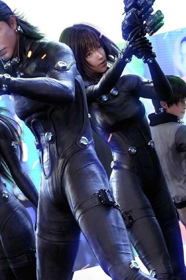 GANTZ:O (2016) 0