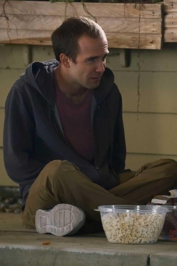 Dylan & Zoey (2022) 0