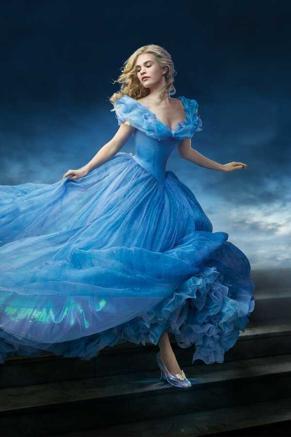Cendrillon (2015) 0