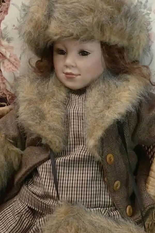 Doll Face (2021) 0