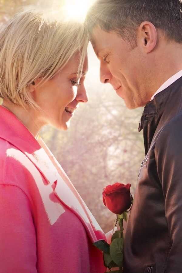 Once Upon a Winter's Date (2017) 0