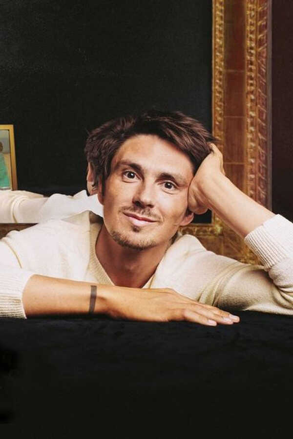 Guillermo Guiz - Au suivant (2023) 0